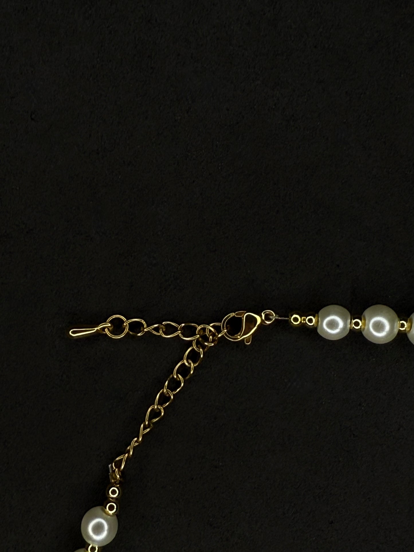 Small To Big Pearl Necklace - White/Gold