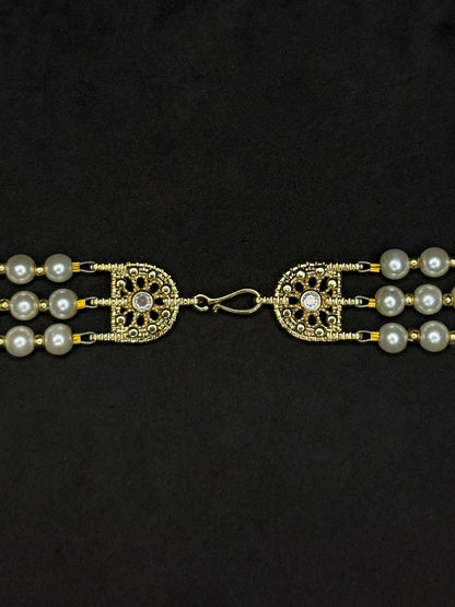 Women’s Trio Choker Pearl Necklace - White/Gold